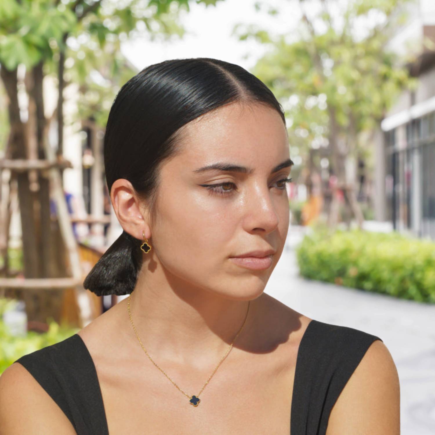 GoldenClove Jewelry Set - Elegante Klaver Ketting, Armband & Oorbellen