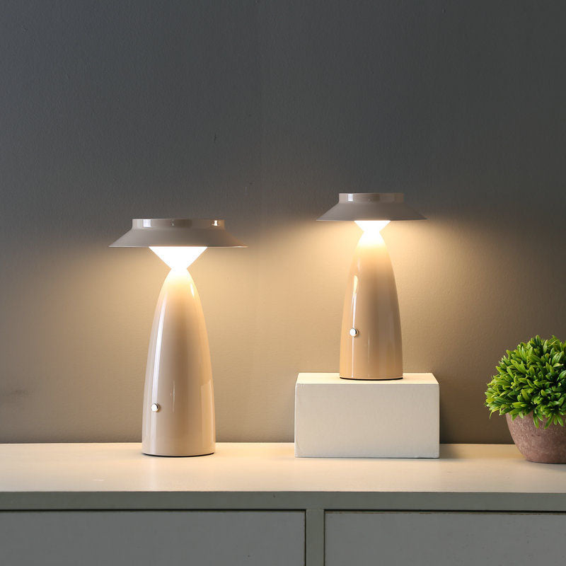 MushroomGlo – Speelse Lamp met Industriële Charme