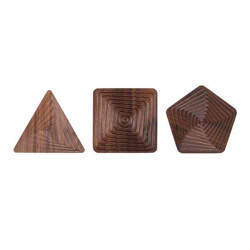 Creative Coasters – Zwart Walnoot in Unieke Vormen