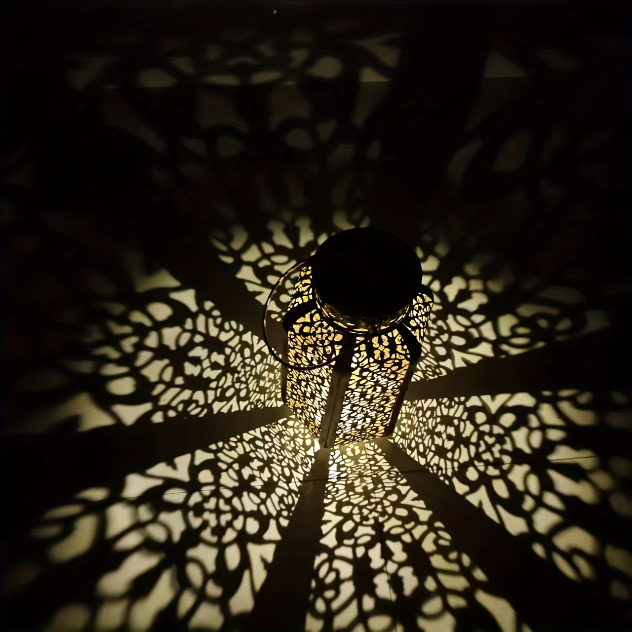 SolarGlow Lantern - LED Tuinverlichting met Zonne-energie