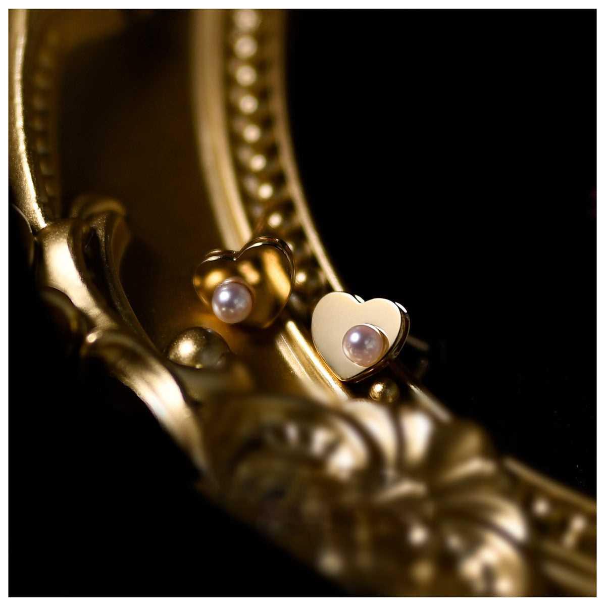 Amelie Heart Studs - Elegante Oorbellen met Parel