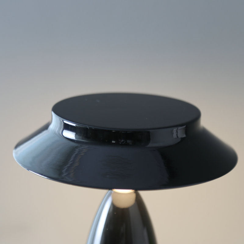 MushroomGlo – Speelse Lamp met Industriële Charme