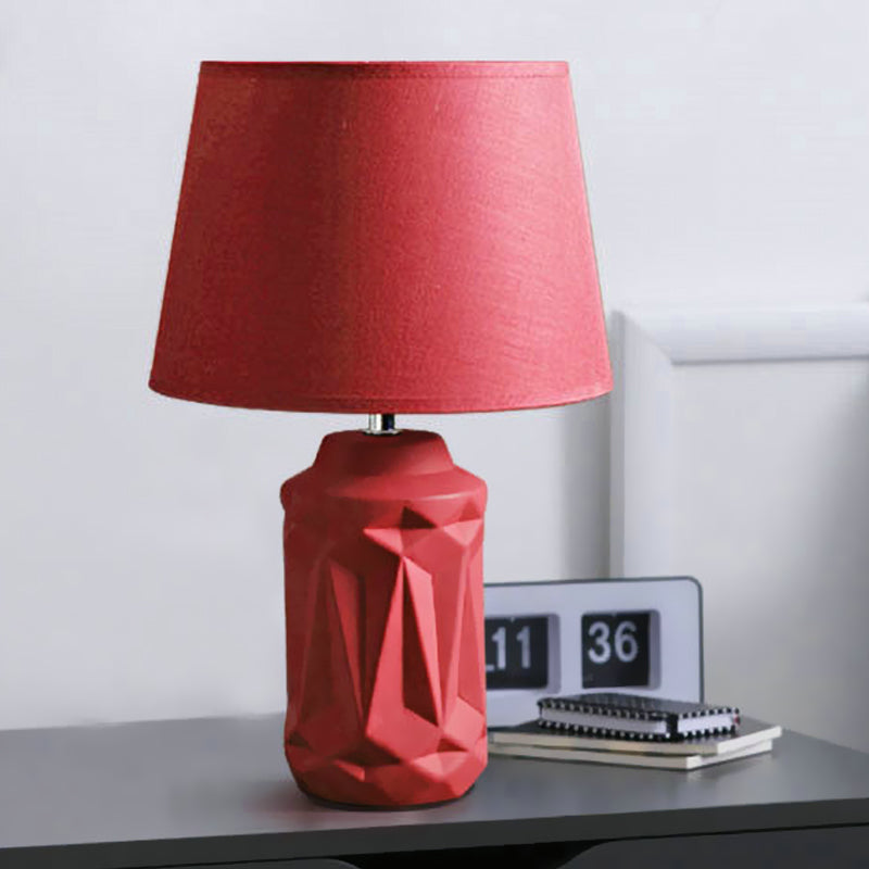 GloedGlow – Elegante Rood Keramische Nachtlamp