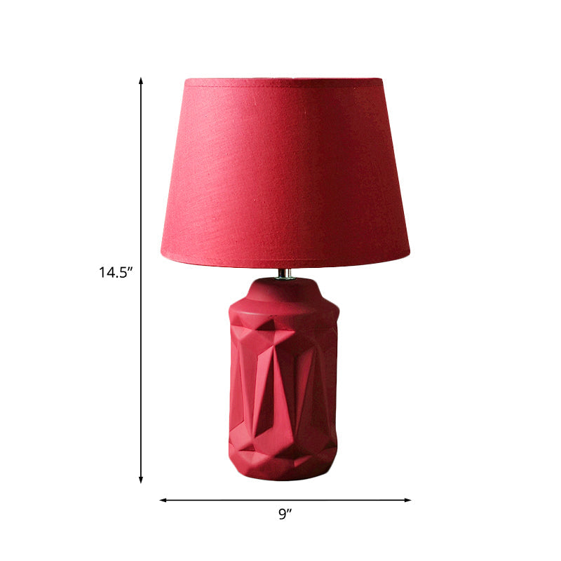 GloedGlow – Elegante Rood Keramische Nachtlamp