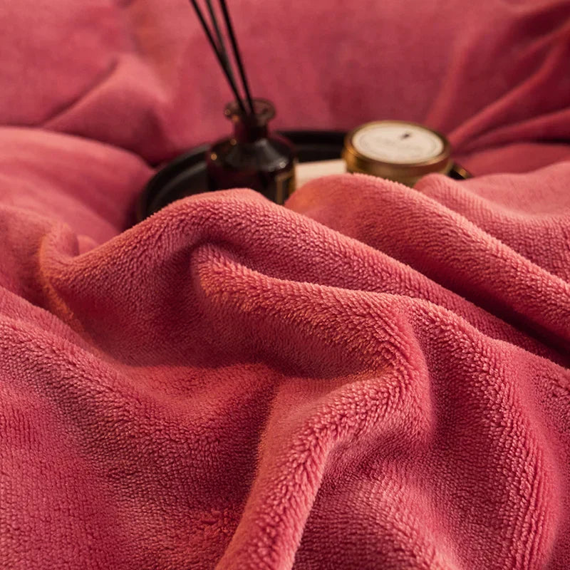 PlushHaven Luxe Fluweel Dekbedovertrekset – Kingsize Warmte & Comfort