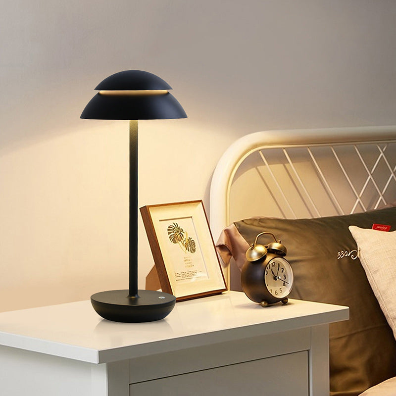 Aurelia Noire - Oplaadbare Draadloze Tafellamp met Ingebouwde LED-verlichting en Batterij