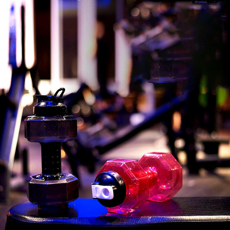 HydraFlex – Duurzame Dumbbell Waterfles voor Fitness