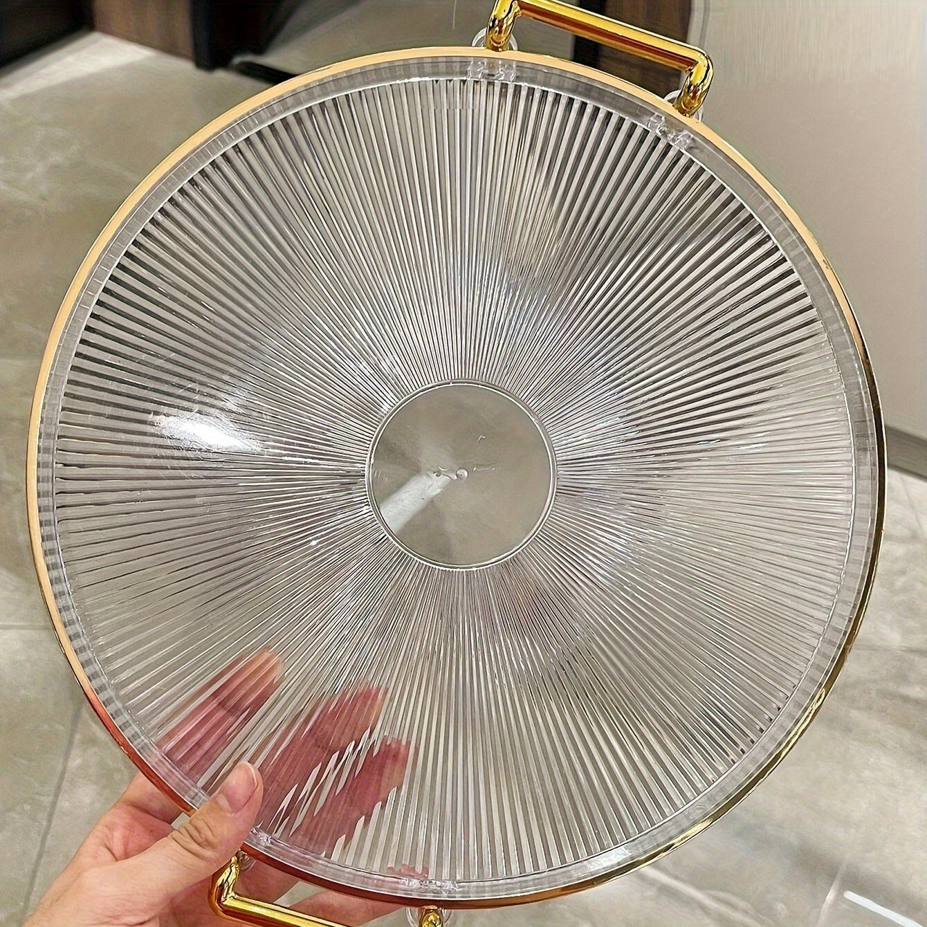 Gilded Elegance – Luxe Serveerschaal met Gouden Handgrepen