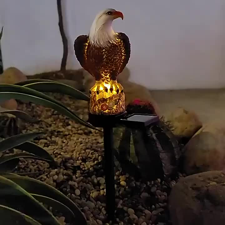 SolarGlow Eagle - Stijlvolle Zonnelamp voor Tuinverlichting