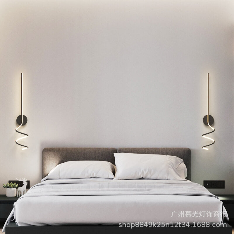 GlowWave – Strakke LED Boogwandlamp voor Sfeer