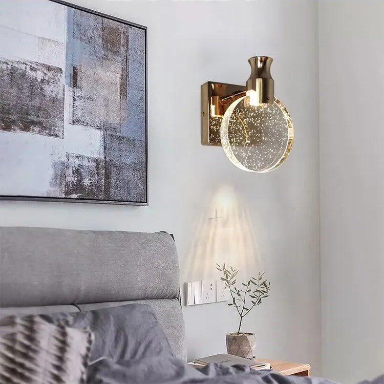 LumièreCéleste – Elegante Gouden Wandlamp voor Sfeervolle Interieurs