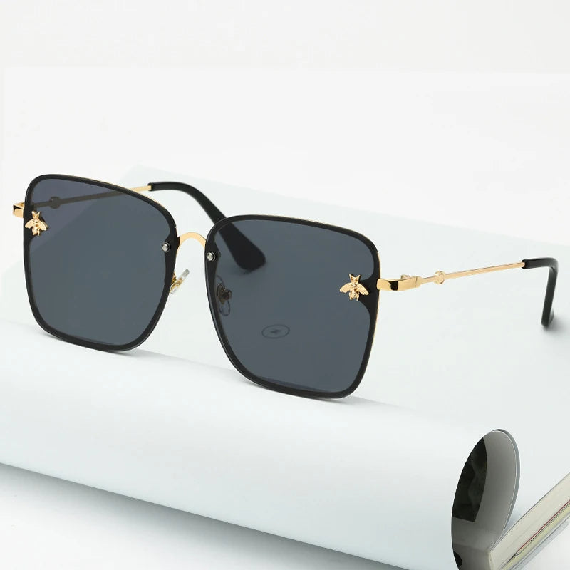 Charlotte Sunglasses - Elegante Oversized Zonnebril zonder Rand