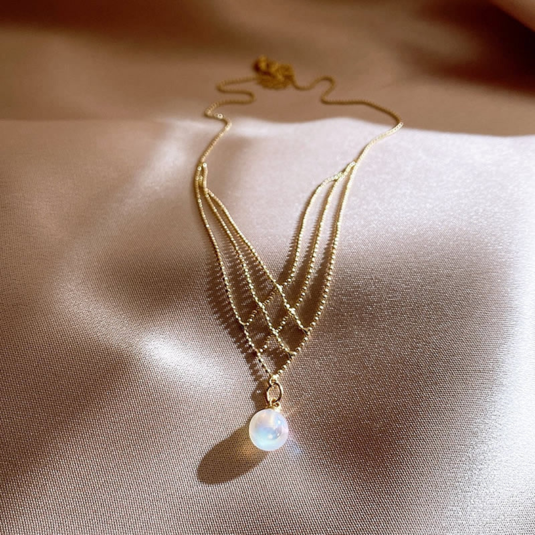 PearlGlow Necklace - Elegante Geweven Sieraad