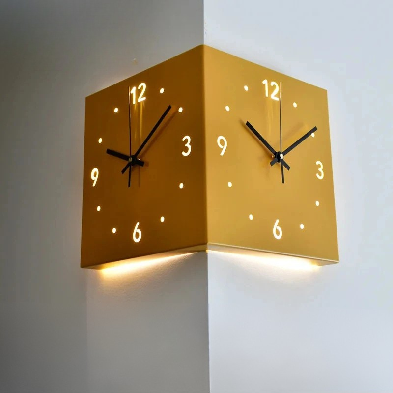 DualEdge Clock - Elegante Wandklok met Stille Mechanisme