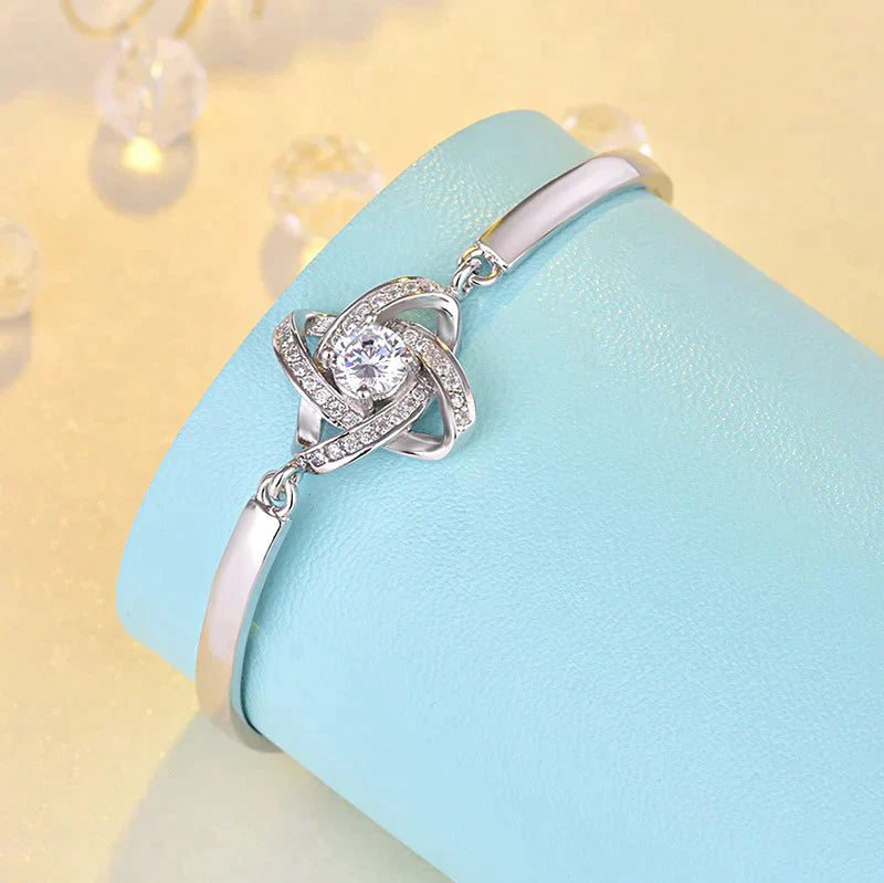 Stijlvolle Liefdesknoop Armband | Perfect voor Dagelijks Draagplezier!