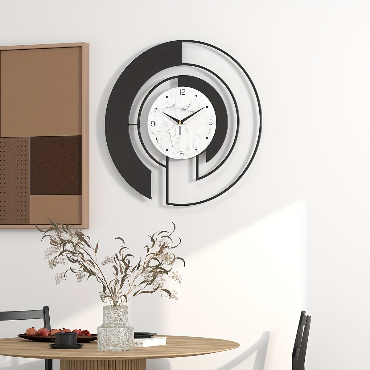 GeoClock - Elegante Zwarte Geometrische Muurklok