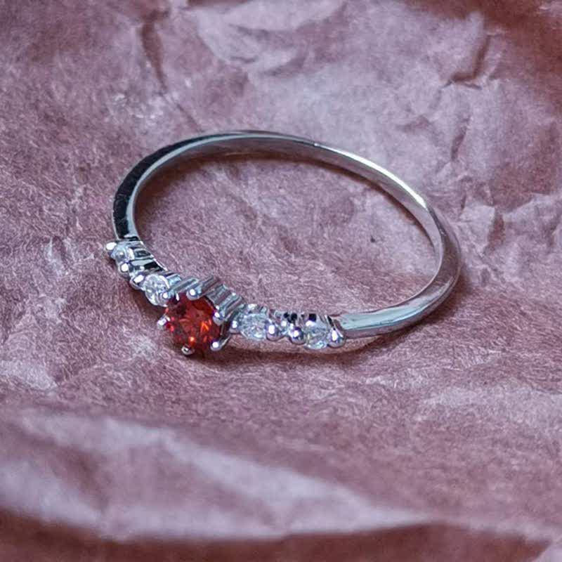 Elara 18K Gold Garnet Stone Ring - A Touch of Elegance