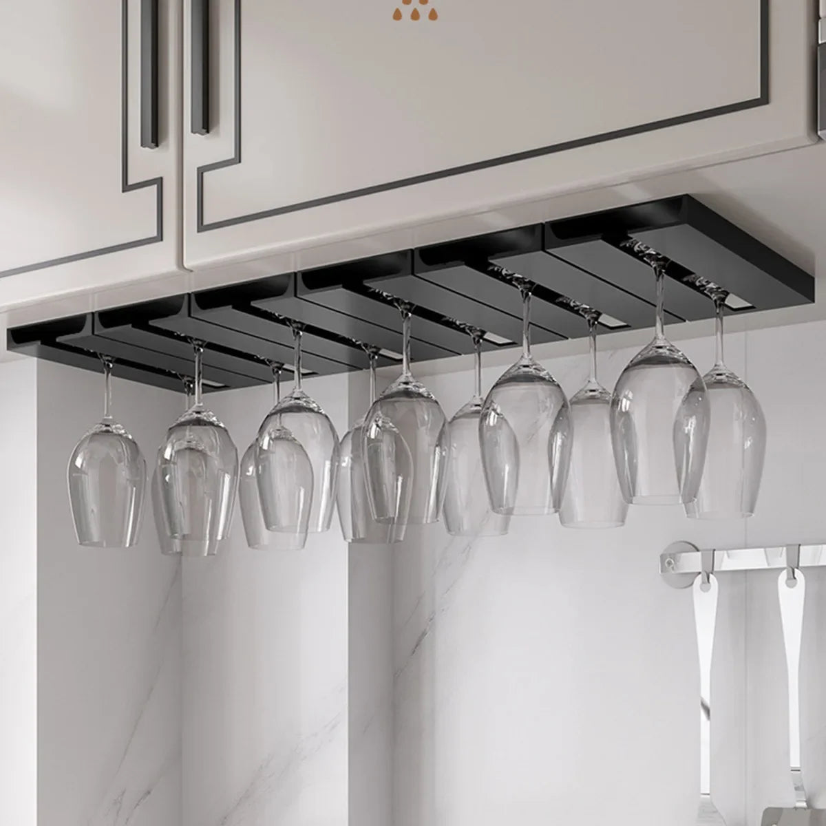 Elegant Wijnglazenrek Voor Stijlvolle En Ruimtebesparende Opberging