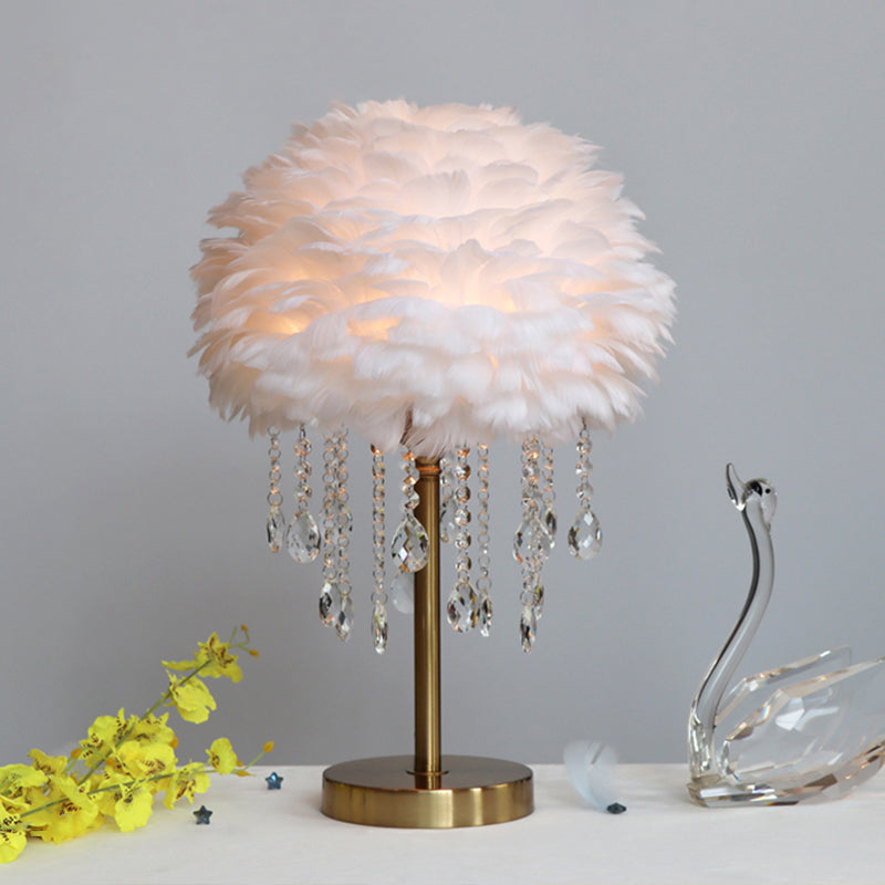 Romantische FeatherBeam - Moderne Veer 1-Licht Bedlamp met Kristallen Decor