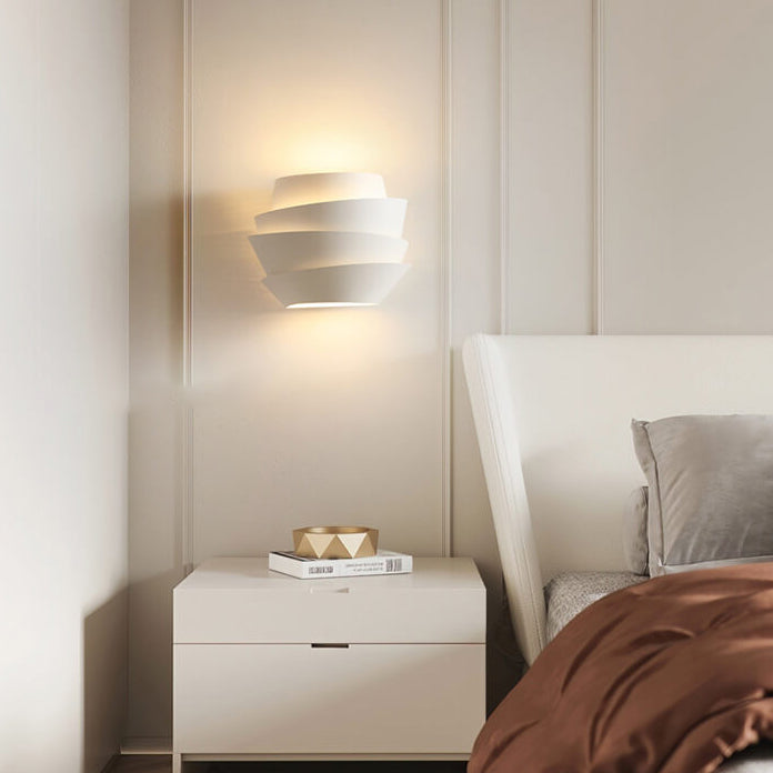 ShineLux - Moderne Wandlamp met Dubbele Lichtpunten van IJzer