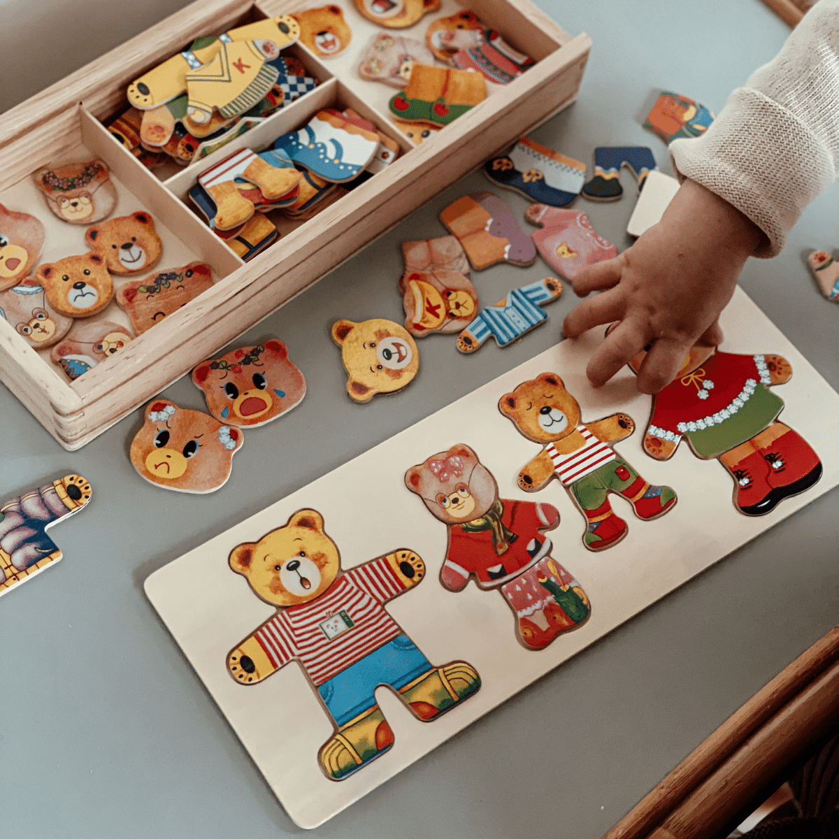 WoodCraft Puzzle - 100 Outfit Creaties voor Kinderen