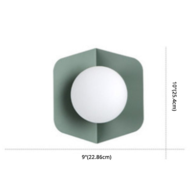 Macaroon – Moderne Muurlamp met Glazen Kap