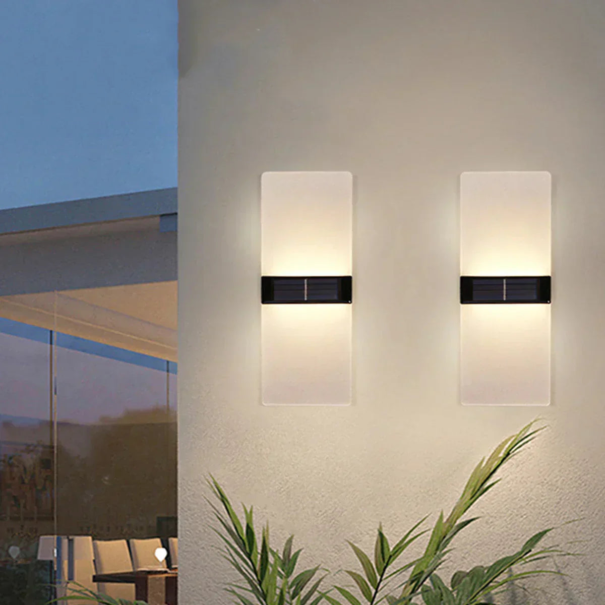 SolarWallGlow Wandlamp - Stijlvolle Zonnelamp voor Buitenverlichting
