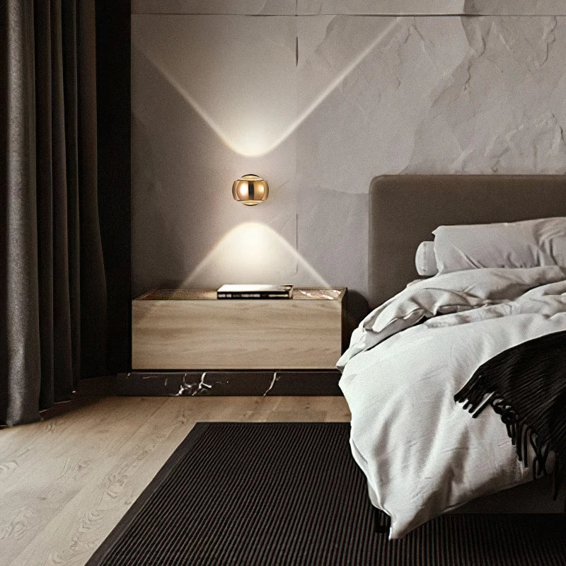 LumièreArt – Stijlvolle Wandlamp met Flexibele Verlichting