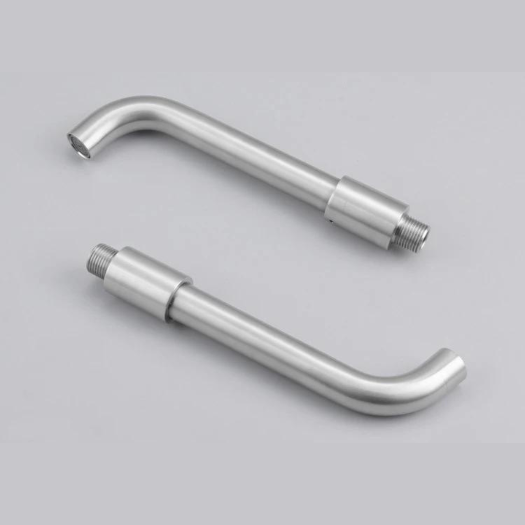 Moderne Muurbevestigde Wastafelkraan met Geborsteld Nikkelafwerking