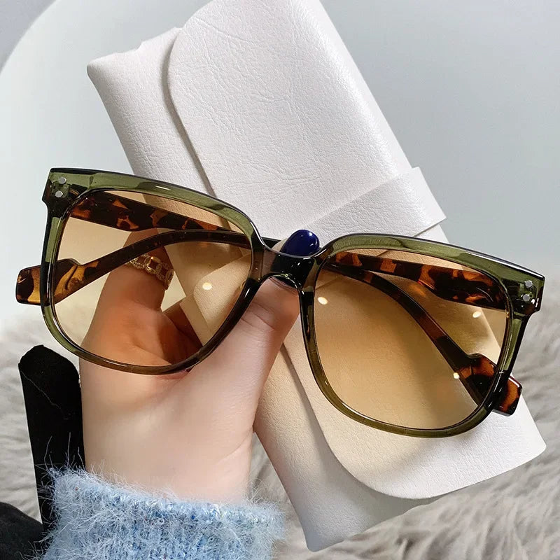 Leah Vintage Sunglasses – Tijdloze en Trendy Look