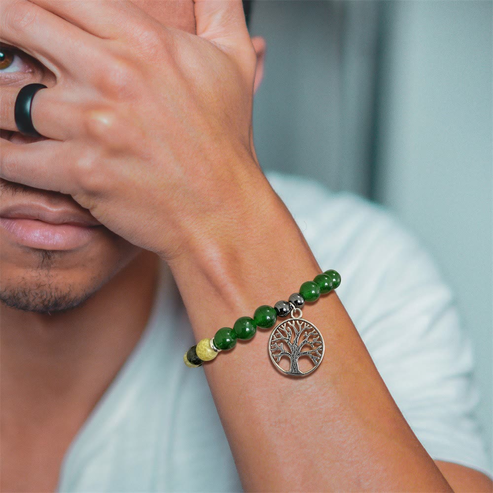 Elegante Mila Armband met Natuurlijke Kristallen en Levensboom Design