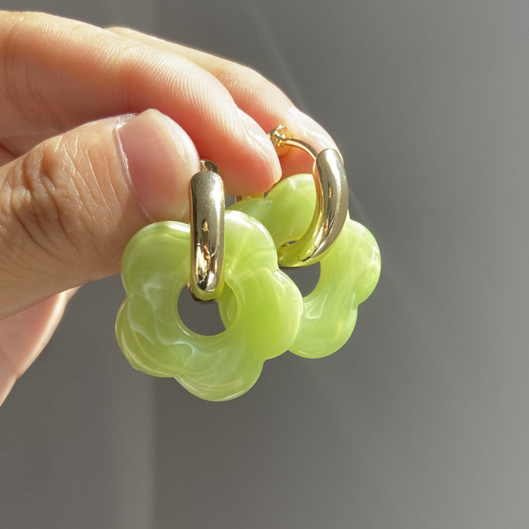 Valeria Earrings – Elegante Gouden Bloemenontwerpen