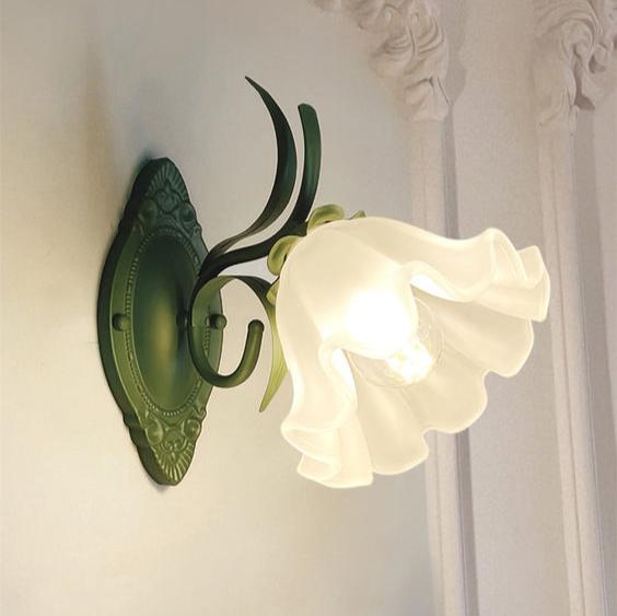 LilyGlow Wandlamp - Elegante Natuur Geïnspireerde Verlichting