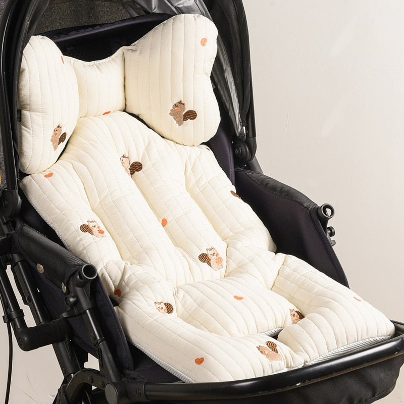 SnuggleRide - Comfortabel Kinderwagen Kussen met Stijlvolle Prints