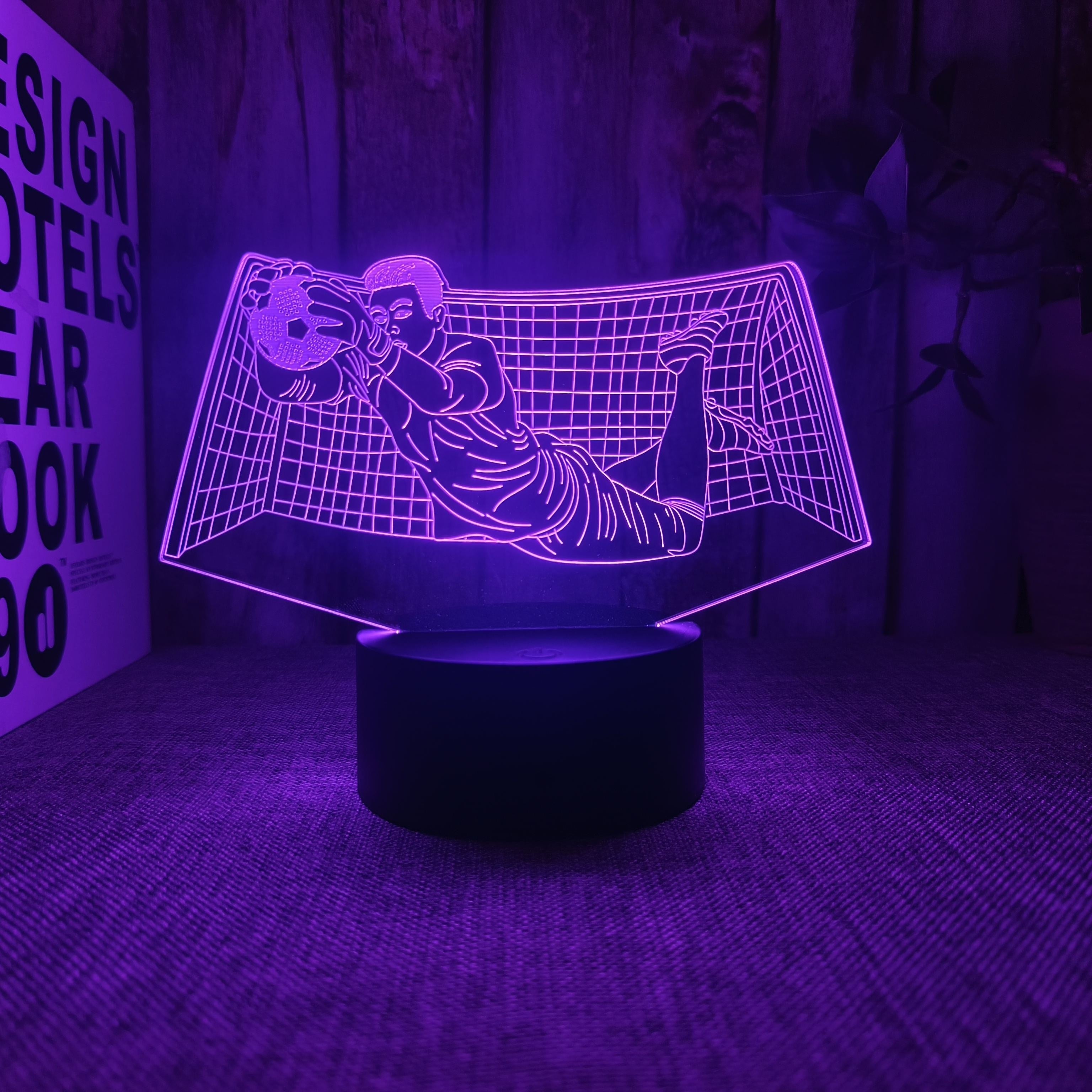 KeeperGlow – 3D Voetbalkeeper Nachtlamp met Touch