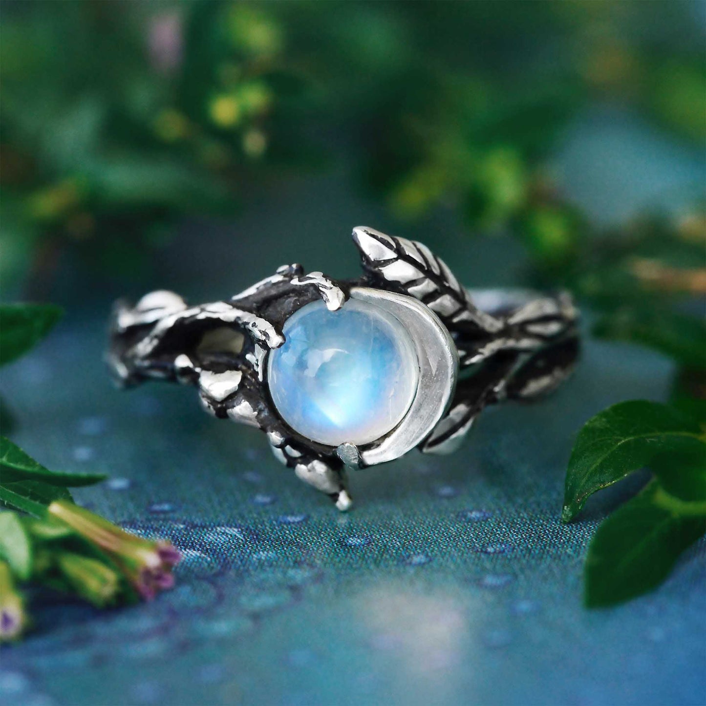 Elegante Iris Maansteen Statement Ring - Maak een Gedurfde Impressie