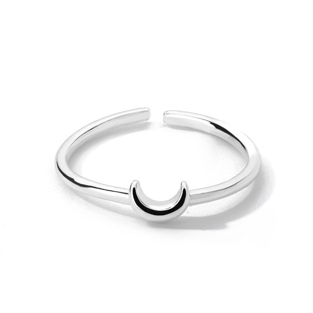 Nova – Strakke Halvemaan Ring voor Sieraden