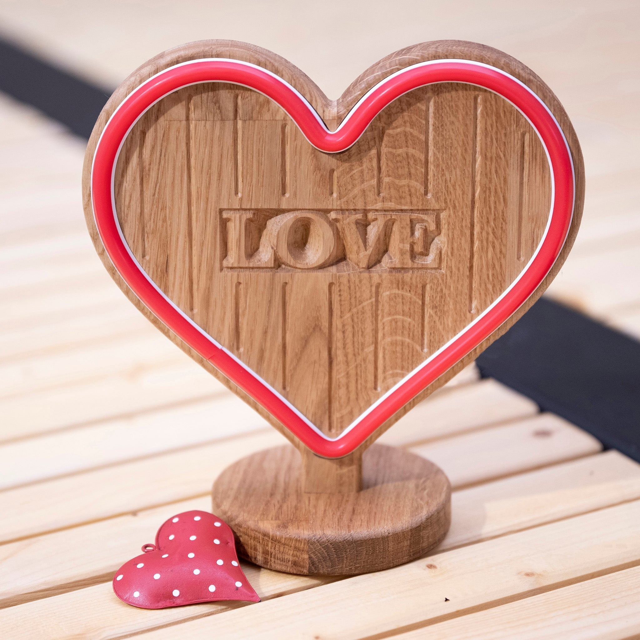 LoveGlow - Houten Neon Hart met Afstandsbediening