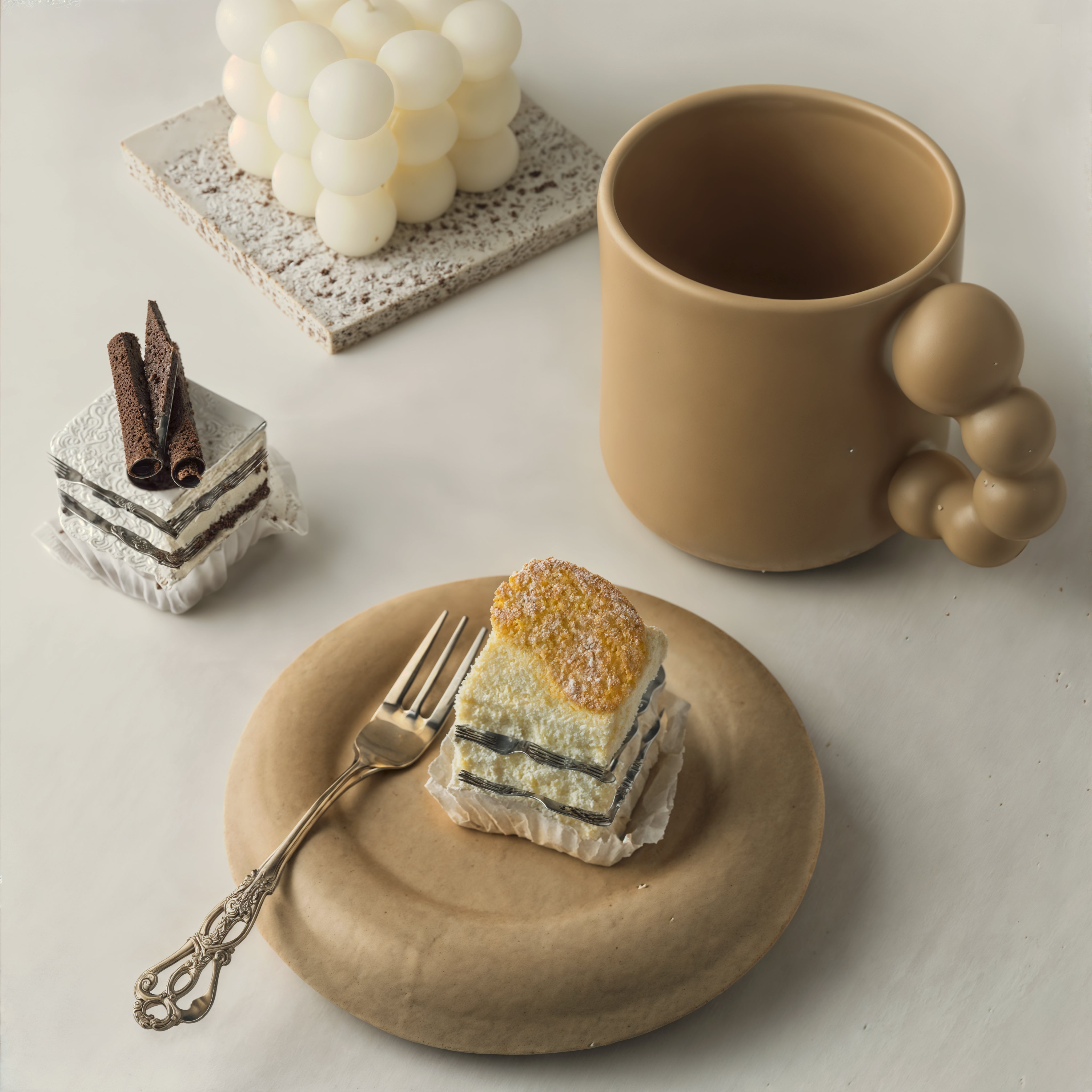 LuxeHestia – Handgemaakt Porseleinen Servies Set