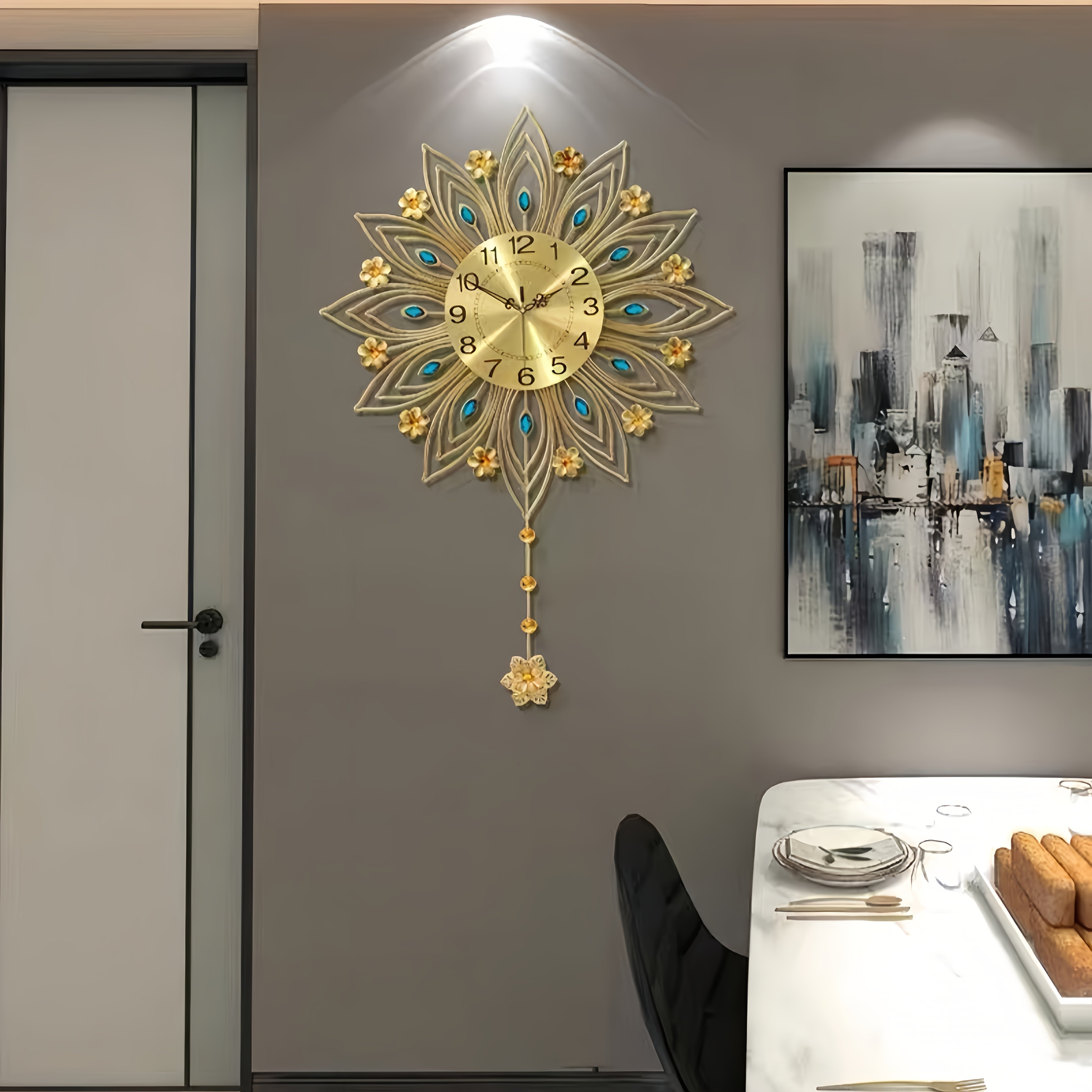 GoldenBloom Clock - Luxe Stille Wandklok met Bloemen
