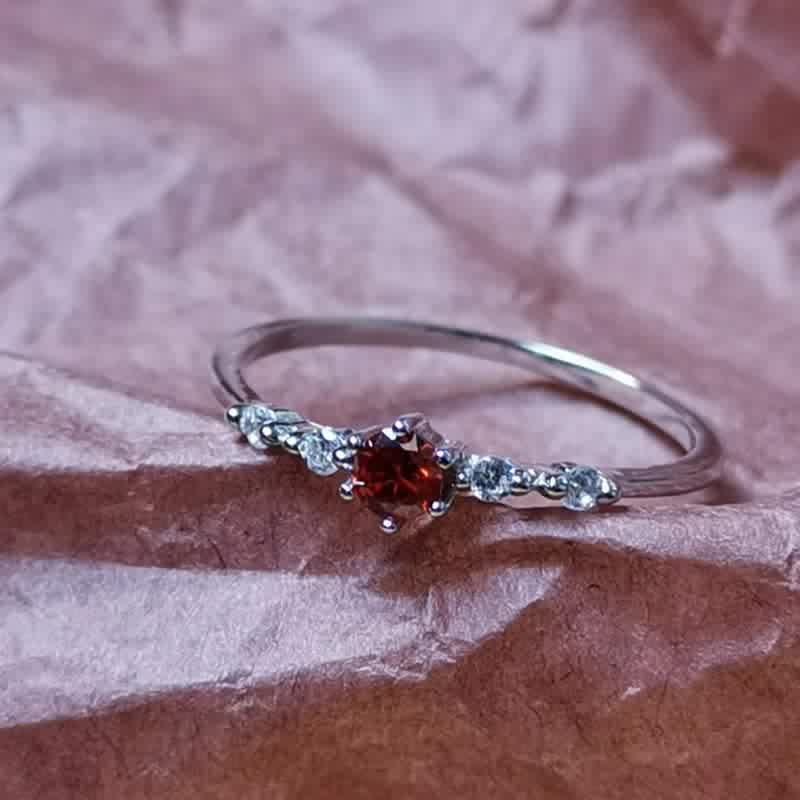 Elara 18K Gold Garnet Stone Ring - A Touch of Elegance