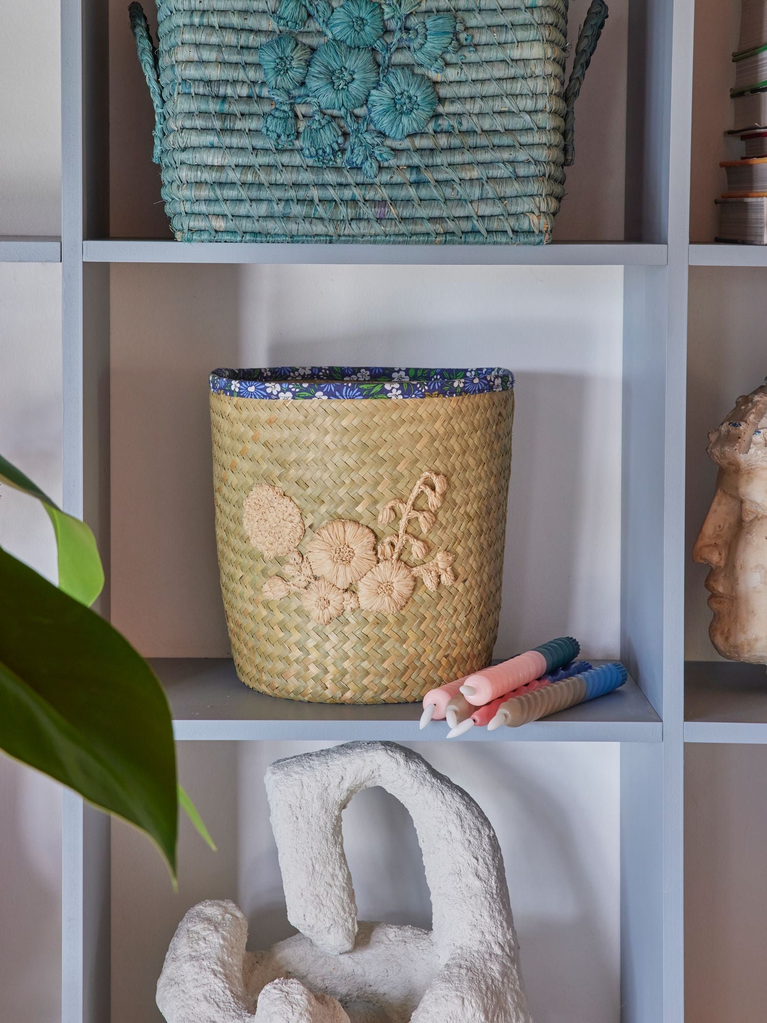 NatureBasket – Handgemaakte Raffia Mand in Rond Design