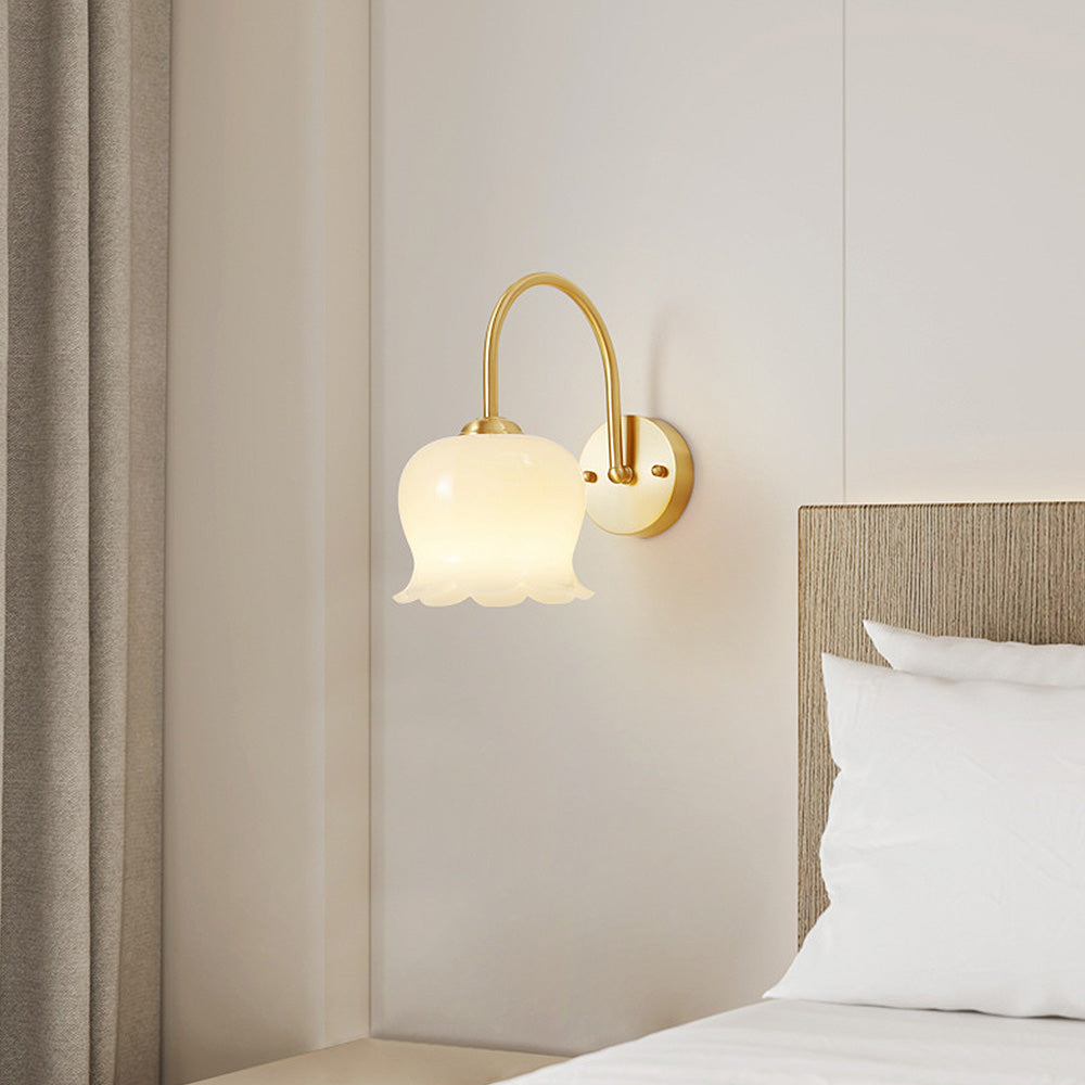 FrenchBloom – Elegante Bloem Wandlamp van Glas