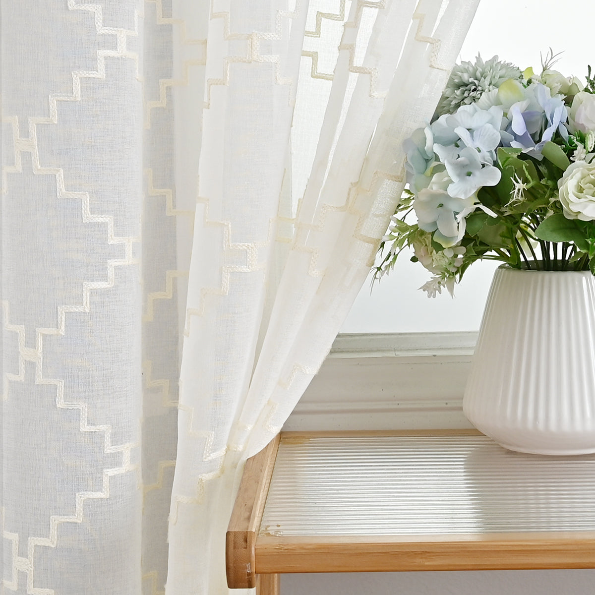 NatureGlow Curtains - Luxe Verduisterende Gordijnen voor Serene Interieurs