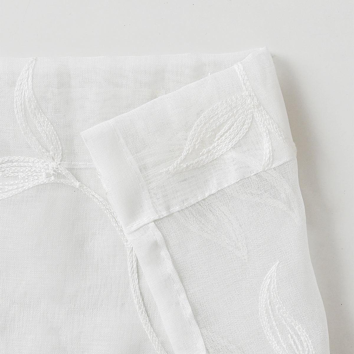 NatureGlow Curtains - Luxe Verduisterende Gordijnen met Bloemenmotief