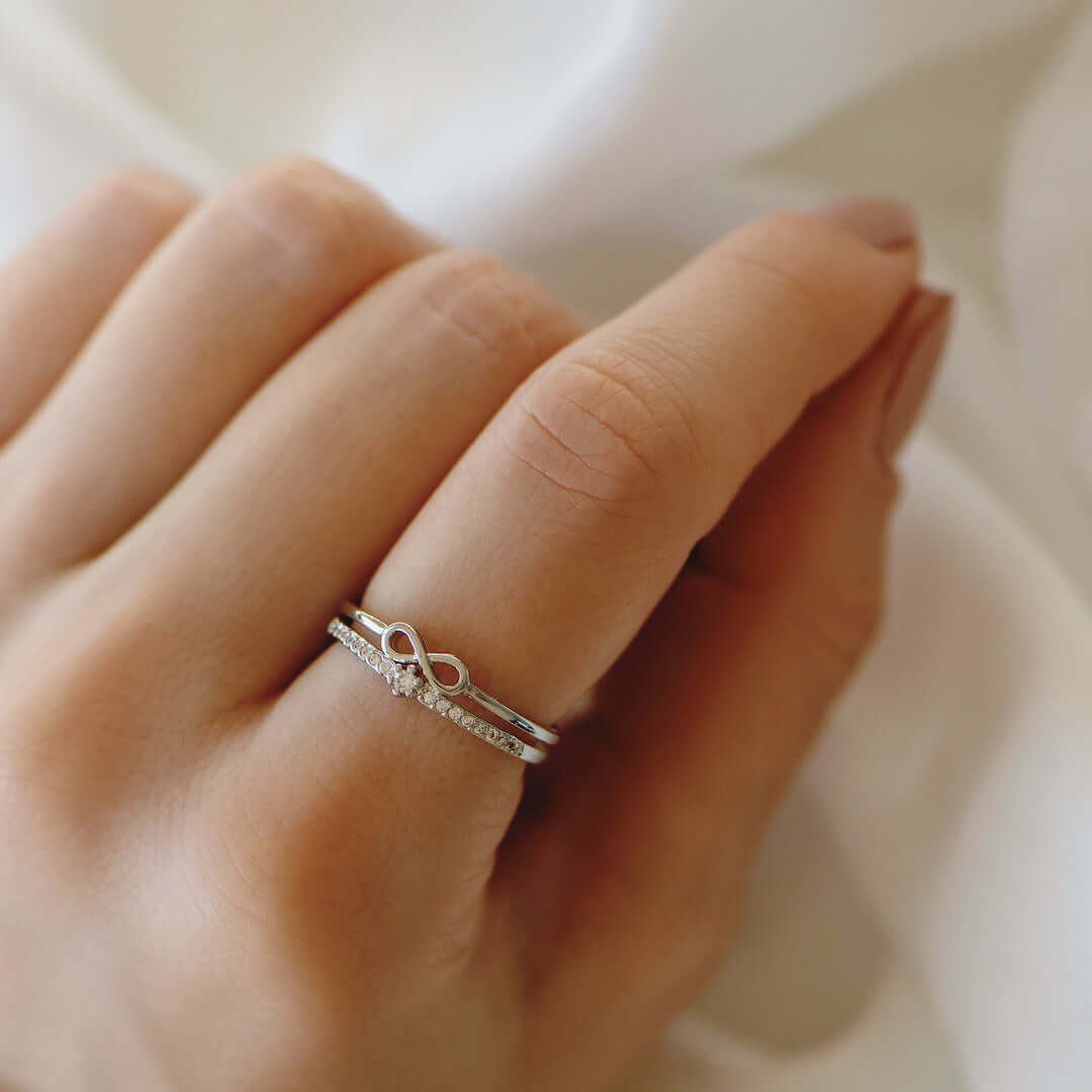 EndlessLove Ring – Tijdloos Sieraad van Amour