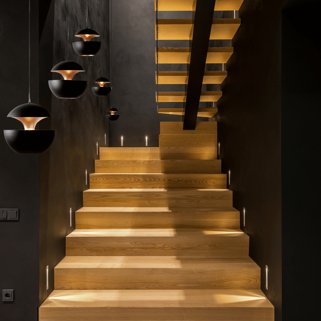 GoldGlow - Luxe Gouden Hanglamp voor Stijlvolle Eetruimtes