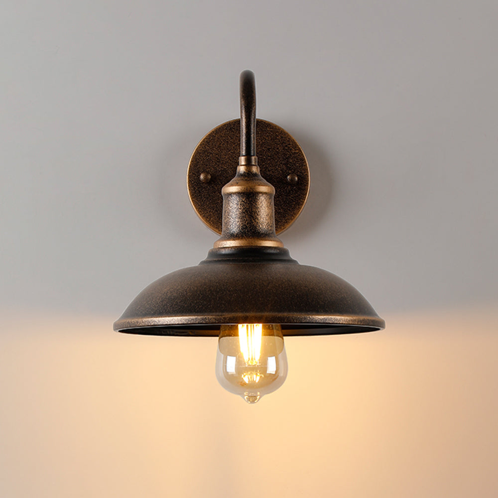 Alessio Vintage Geïnspireerde Komvormige Antiek Messing Waterdichte Buitenwandlamp - IP65 Geclassificeerd