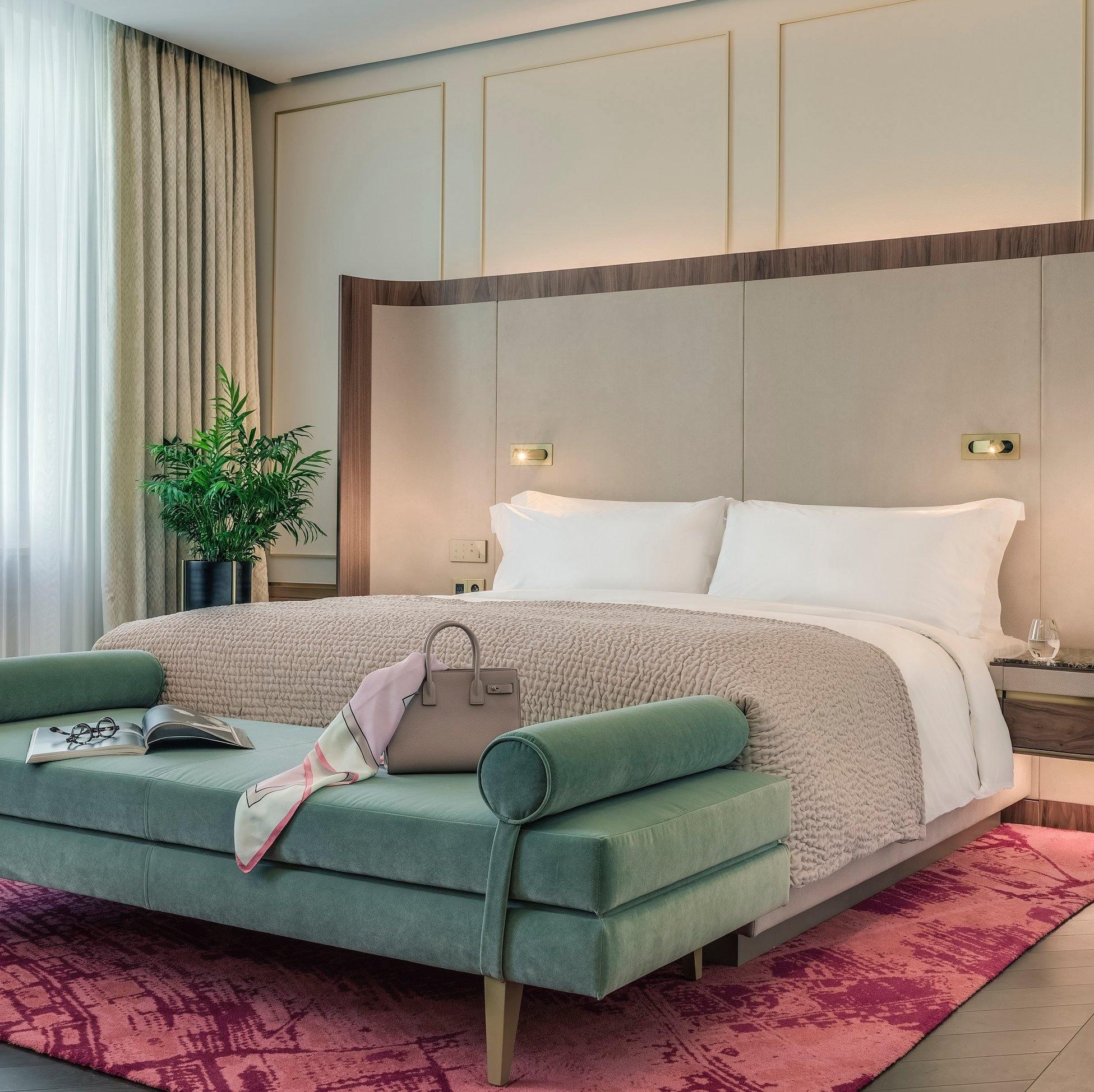 FlexiGlow - Verstelbare LED Bedlamp voor Jouw Leesmomenten