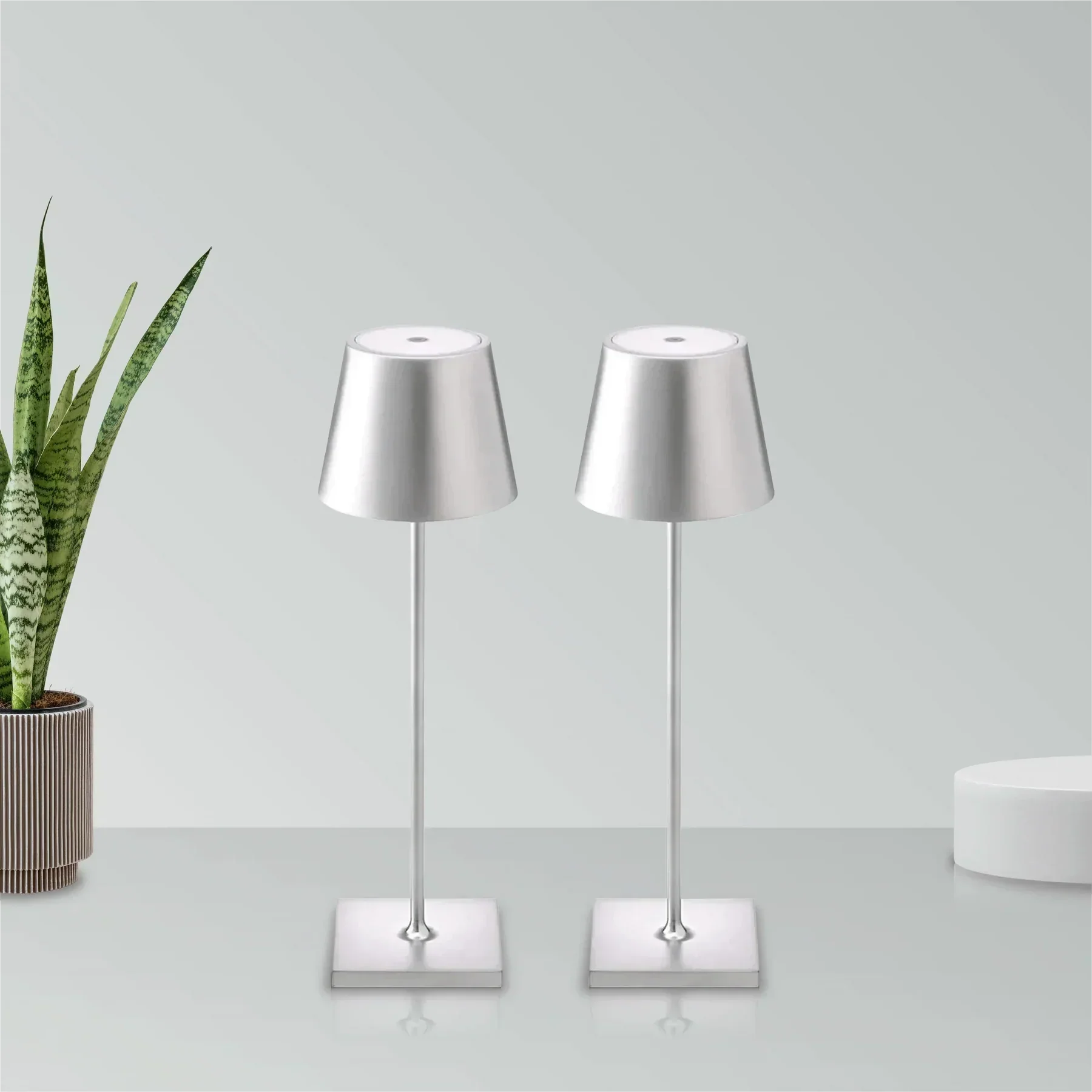 Nora Light – Draadloze Tafellamp met Dimfunctie